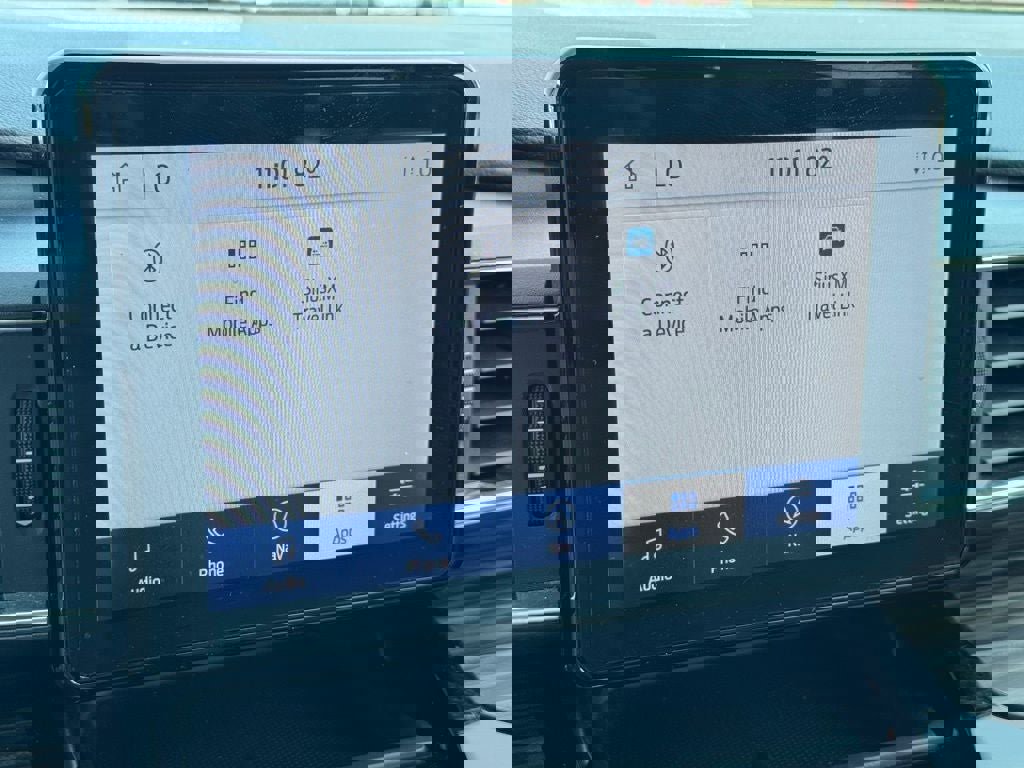 Certified 2024 Ford Explorer Limited image 29