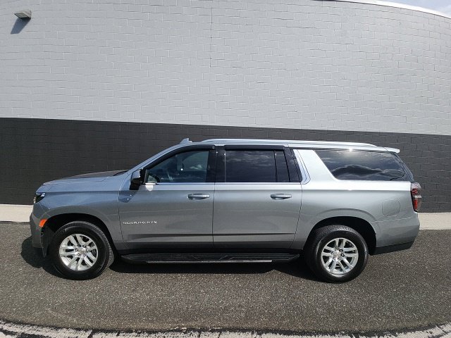 Used 2024 Chevrolet Suburban LS w/ Driver Alert Package AWD/4WD image 3