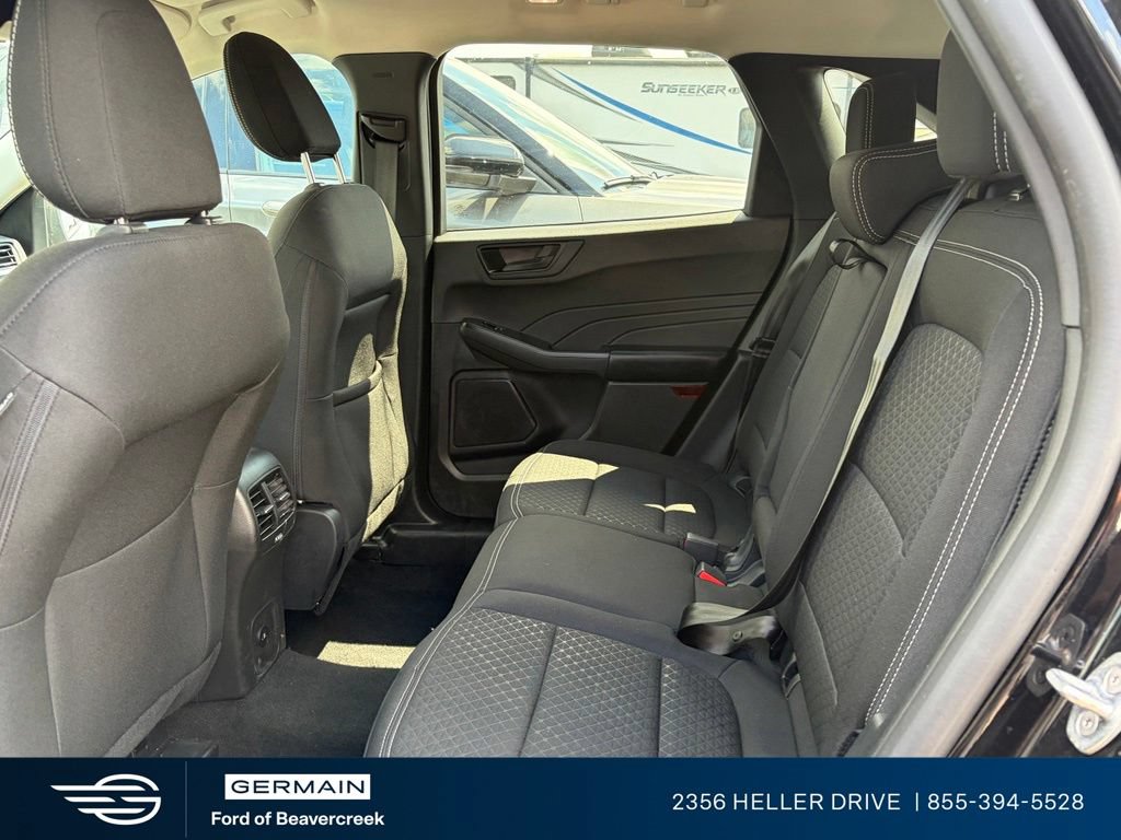 Certified 2024 Ford Escape Active w/ Cold Weather Package FWD image 4