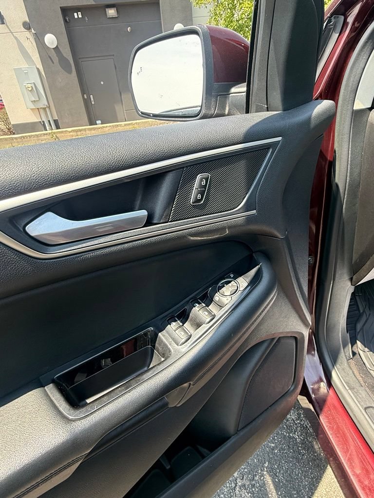 Certified 2020 Ford Edge SEL w/ Convenience Package AWD/4WD image 12