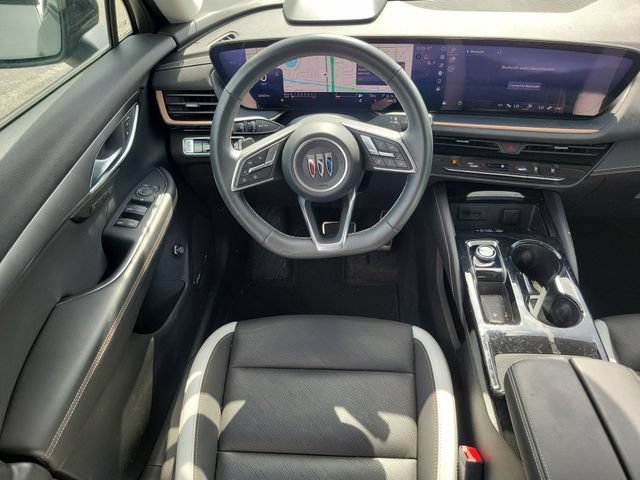 Used 2025 Buick Envision Sport Touring AWD/4WD image 9
