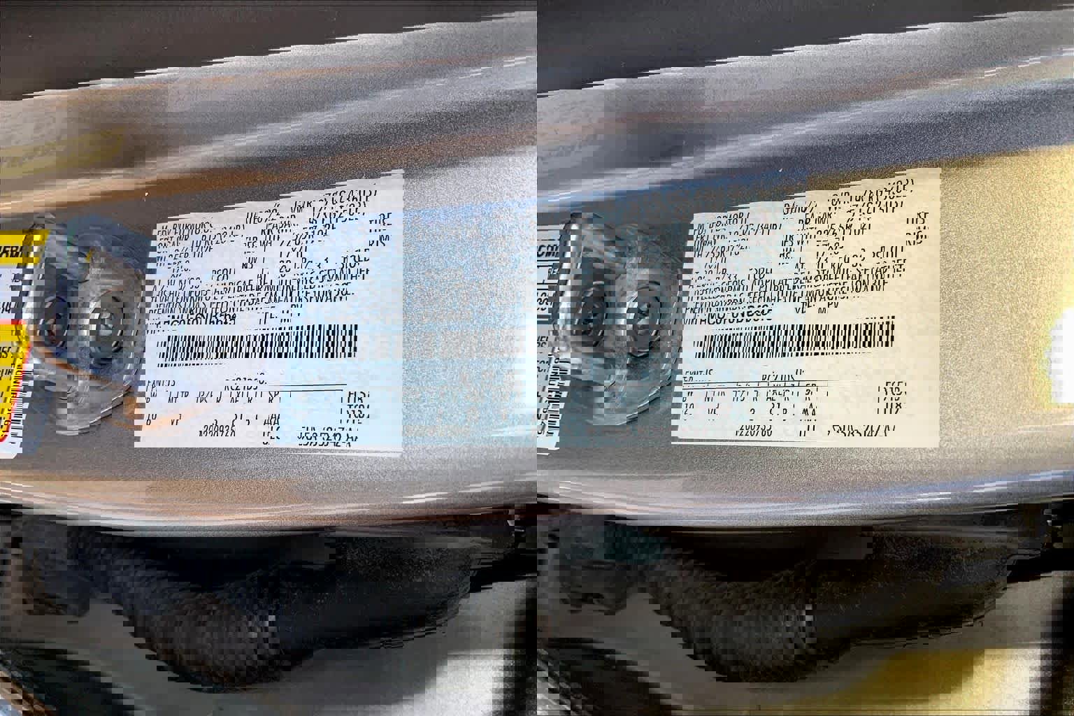 Certified 2022 Ford Escape S image 28