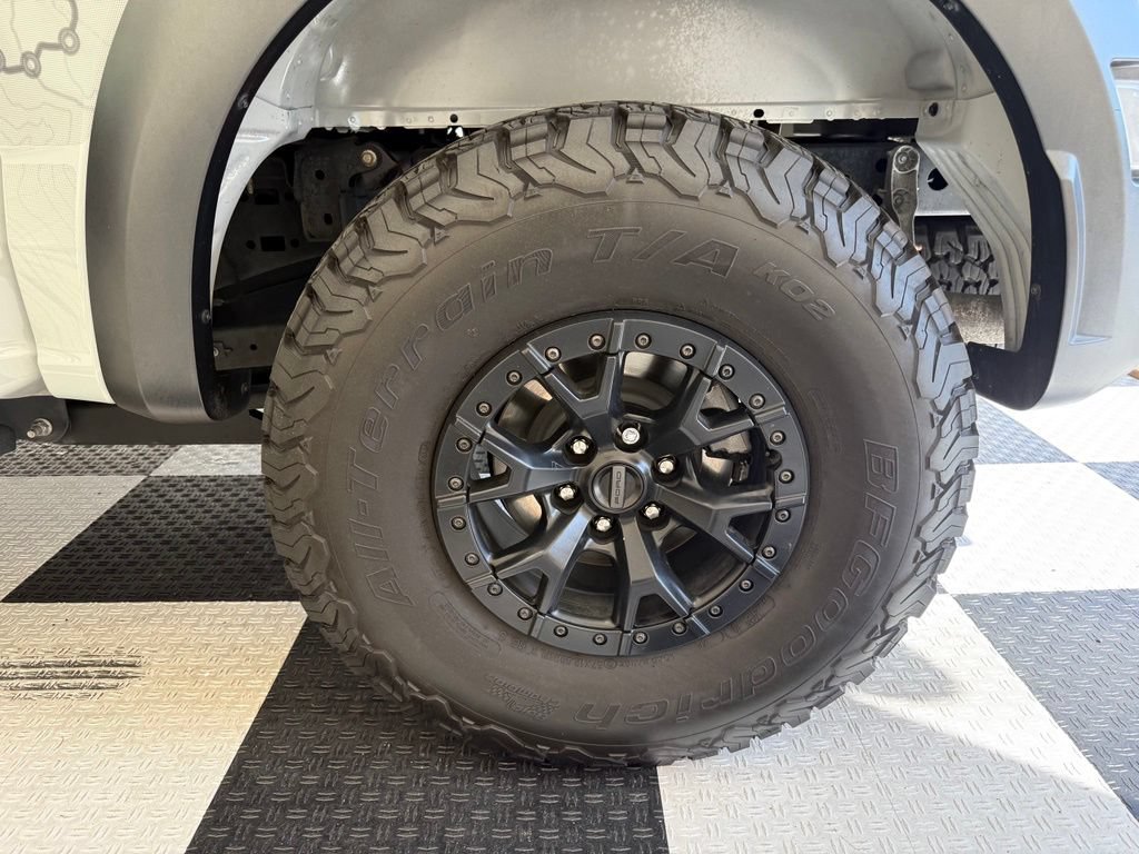 Certified 2023 Ford F150 Raptor w/ Raptor 37 Performance Package AWD/4WD image 12