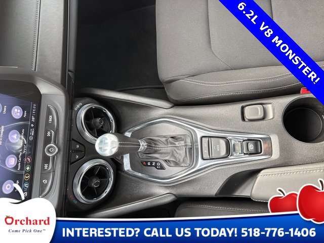 Used 2021 Chevrolet Camaro LT w/ Technology Package image 26