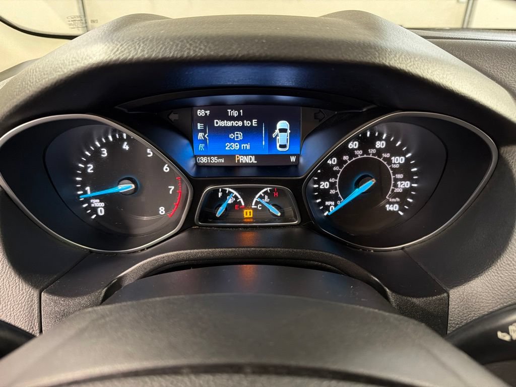 Certified 2018 Ford Focus SE w/ Cold Weather Package FWD image 21