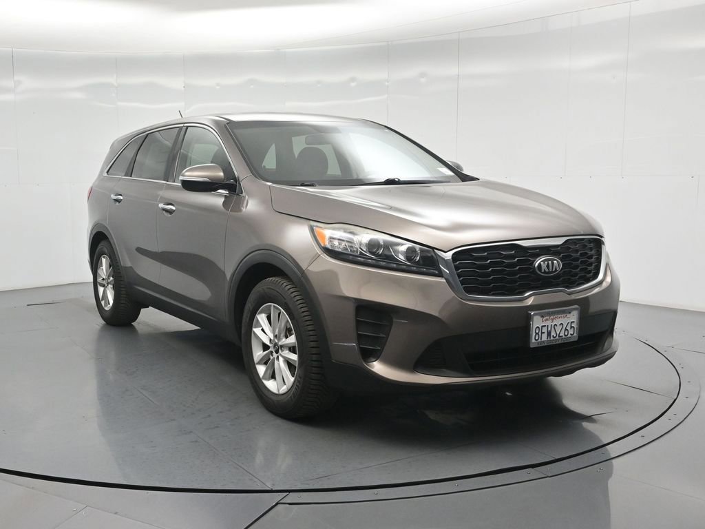 Used 2019 Kia Sorento LX image 7