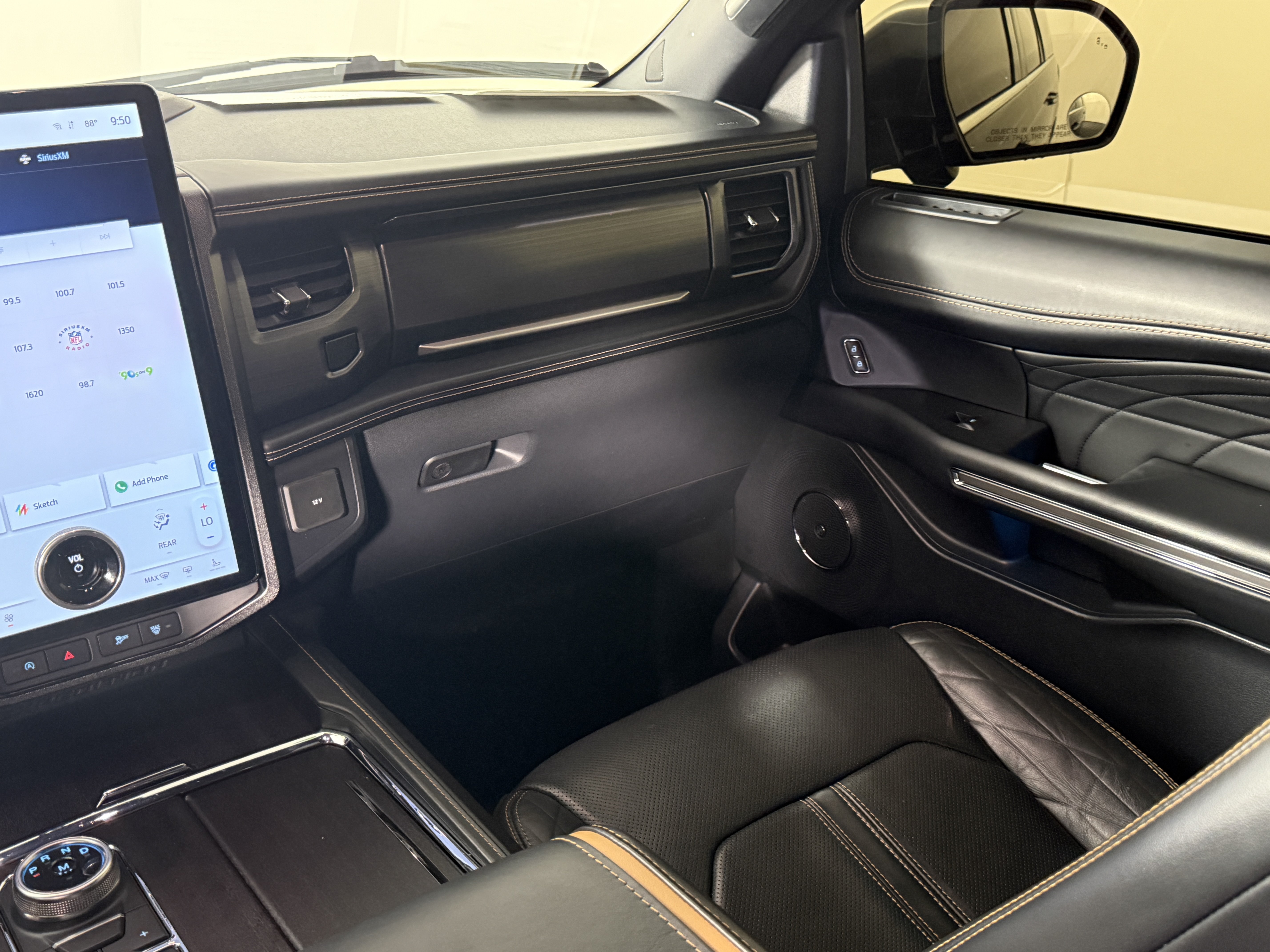 Certified 2022 Ford Expedition Max Platinum AWD/4WD image 17