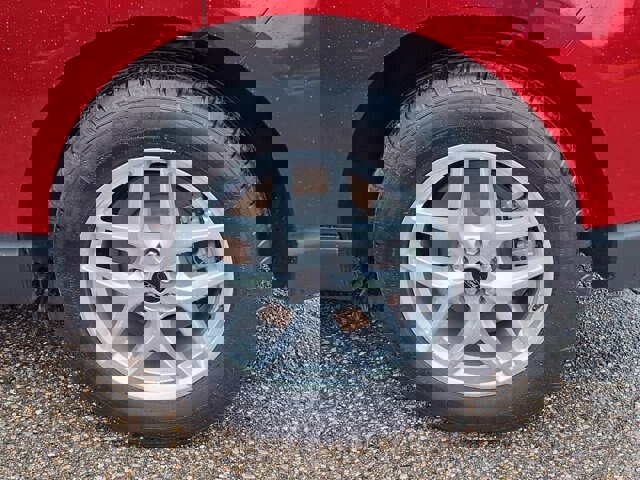 Certified 2024 Ford Edge SEL w/ Convenience Package image 29