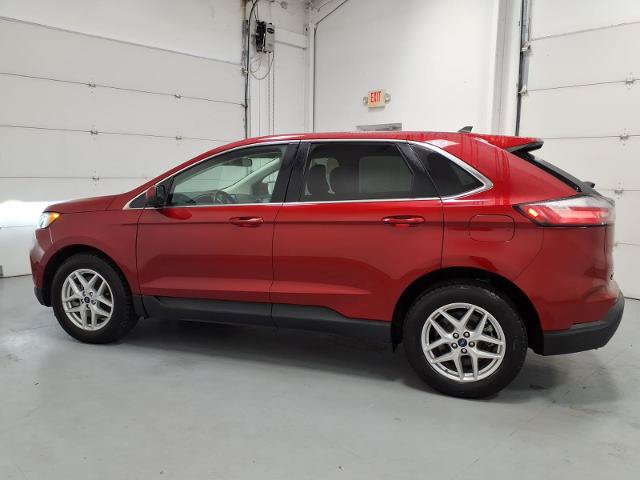 Certified 2022 Ford Edge SEL w/ Convenience Package AWD/4WD image 6