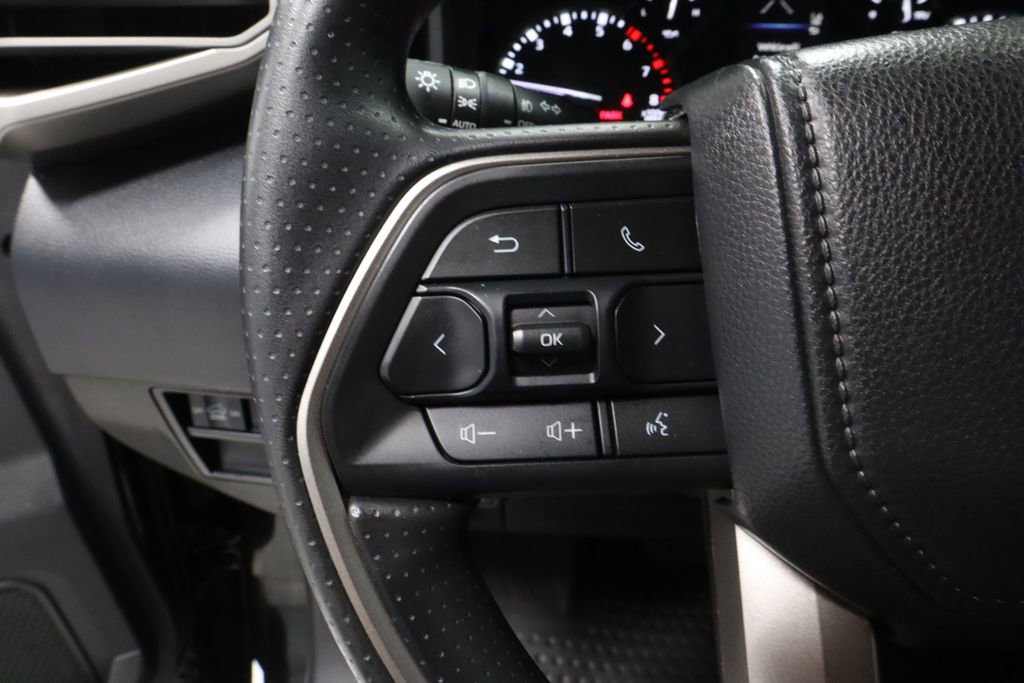 Used 2025 Toyota Tundra SR5 AWD/4WD image 27