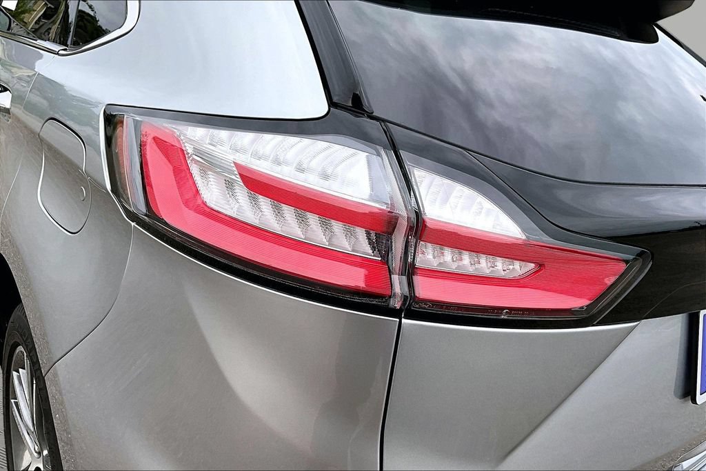 Certified 2024 Ford Edge Titanium w/ Equipment Group 301A AWD/4WD image 30