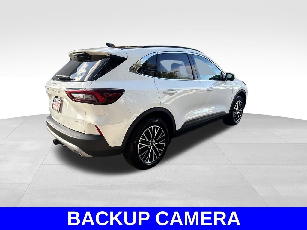 Certified 2024 Ford Escape SE w/ PHEV Premium Package FWD video 4