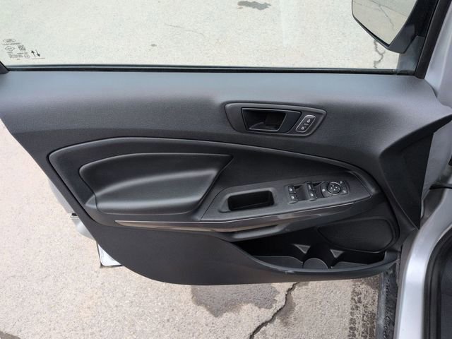 Certified 2022 Ford EcoSport SES image 6