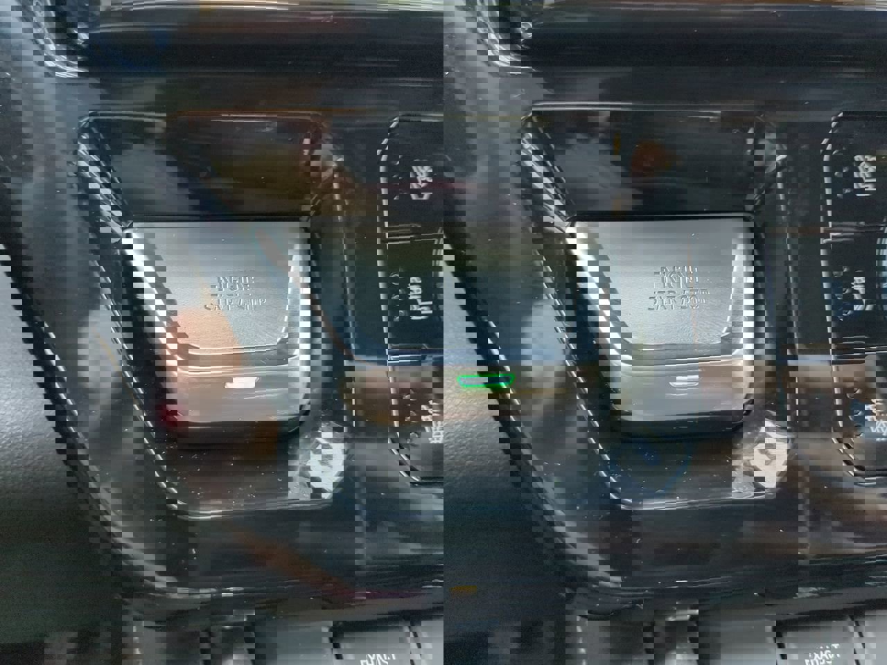 Used 2024 GMC Sierra 3500 Denali w/ Denali Reserve Package image 27