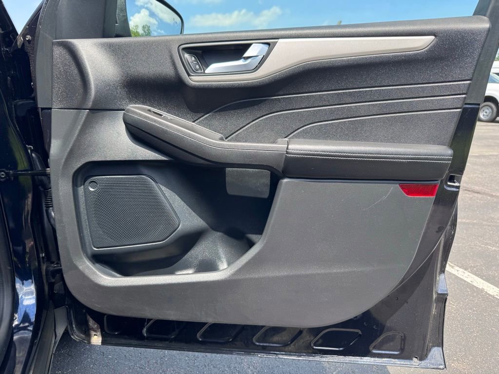 Certified 2021 Ford Escape SEL AWD/4WD image 18
