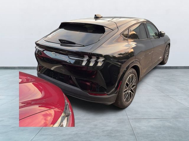 Certified 2025 Ford Mustang Mach-E Premium AWD/4WD image 5