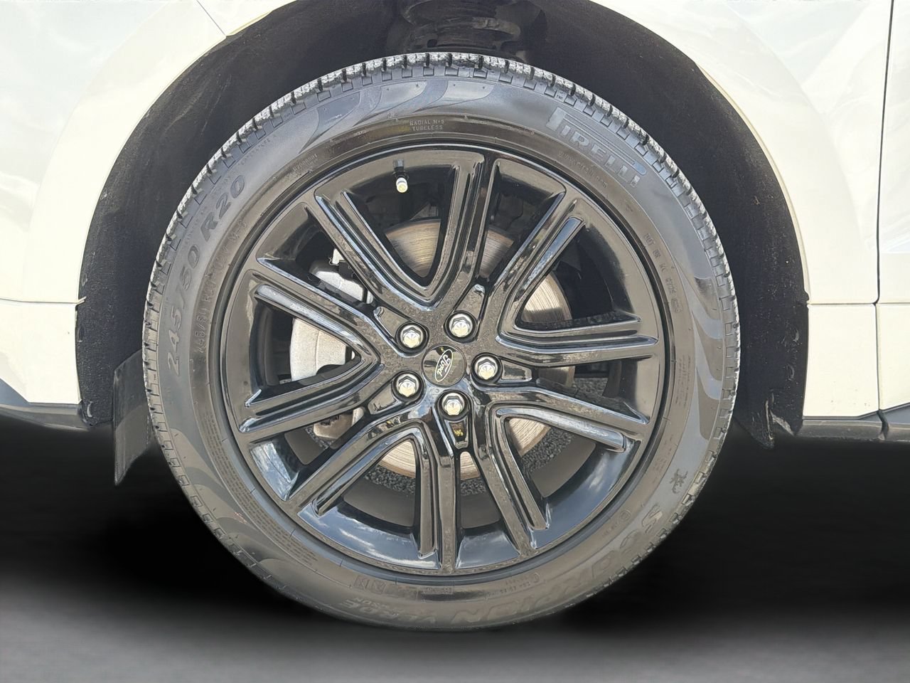 Certified 2024 Ford Edge ST-Line AWD/4WD image 32