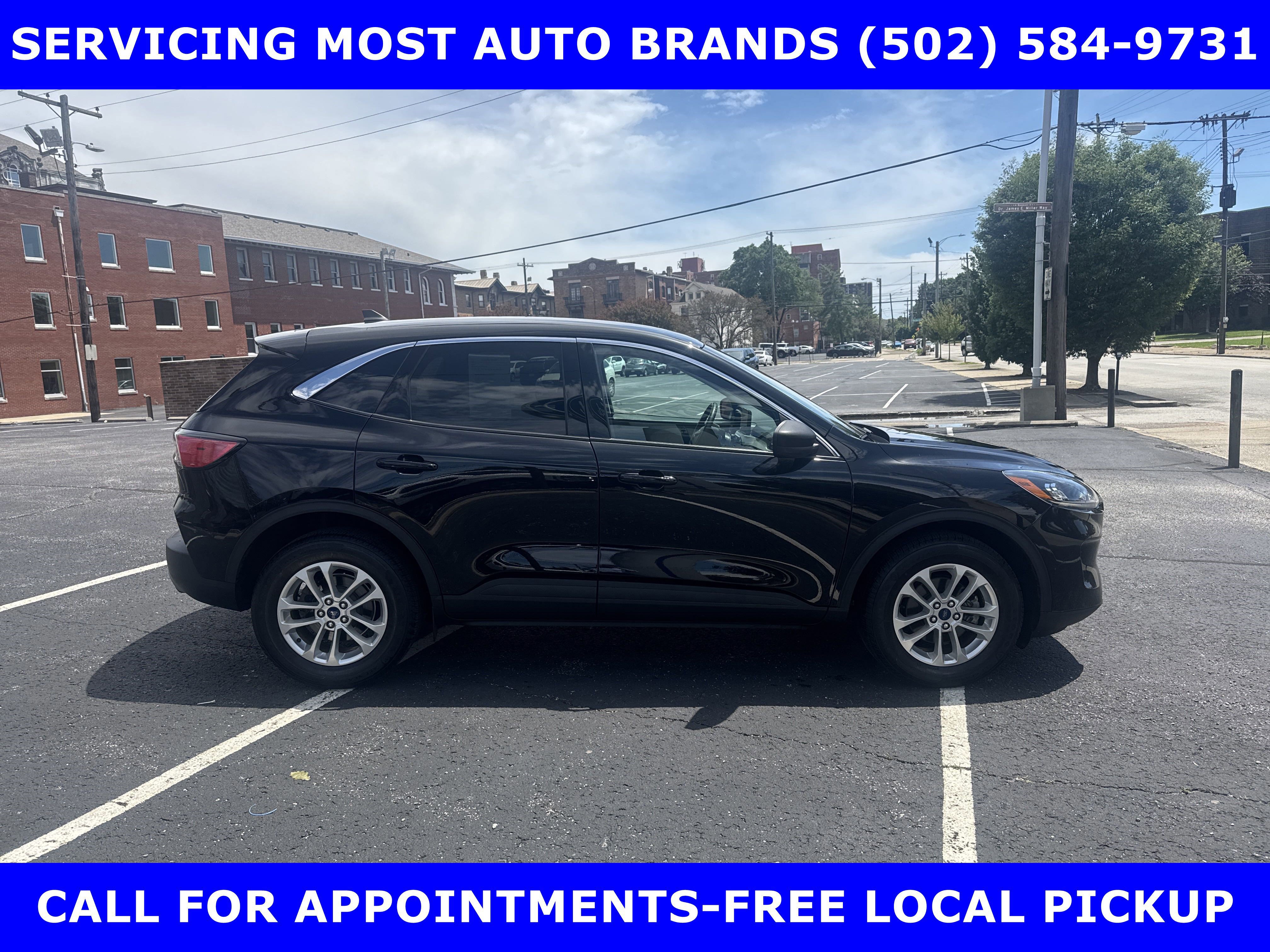 Certified 2022 Ford Escape SE w/ Cold Weather Package image 6