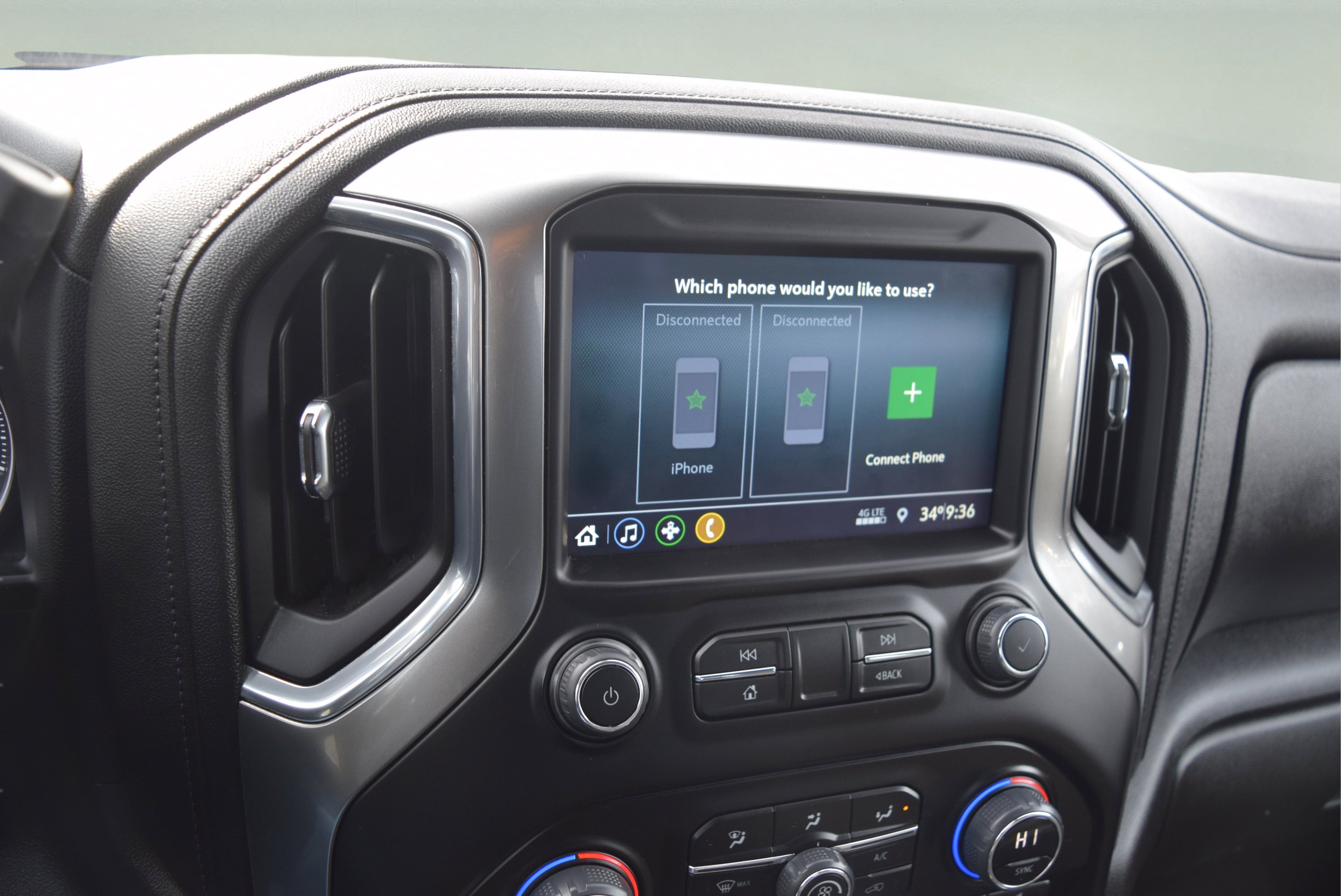 Used 2023 Chevrolet Silverado 2500 LT w/ Convenience Package image 17