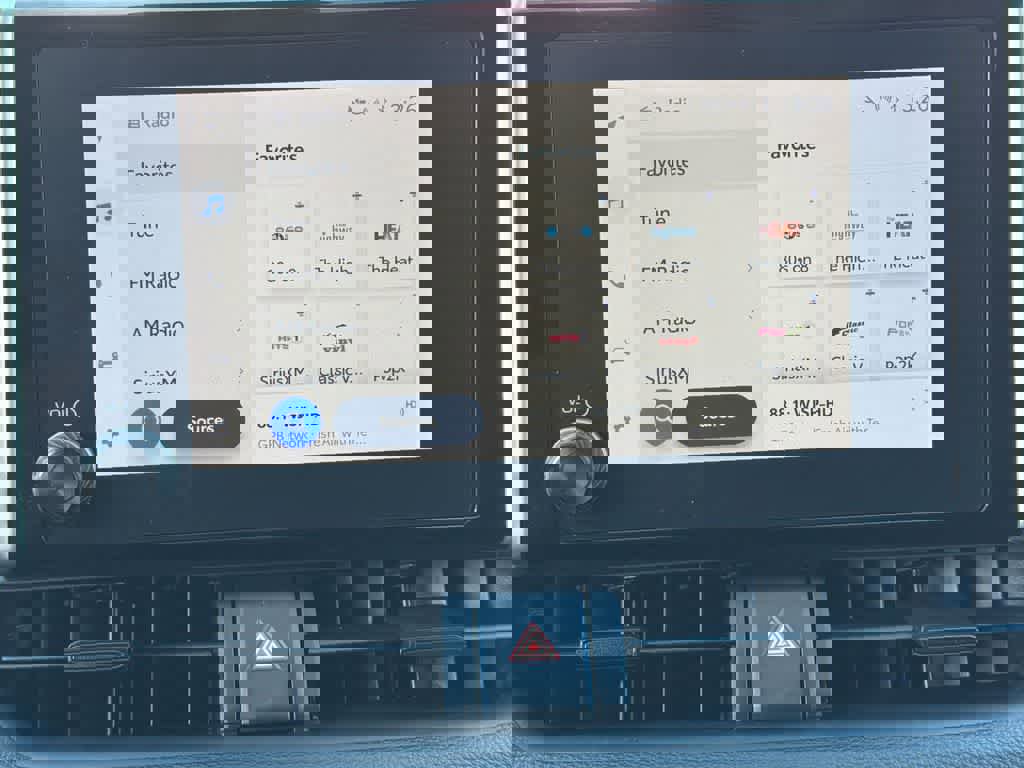 Used 2023 Toyota RAV4 XLE image 27