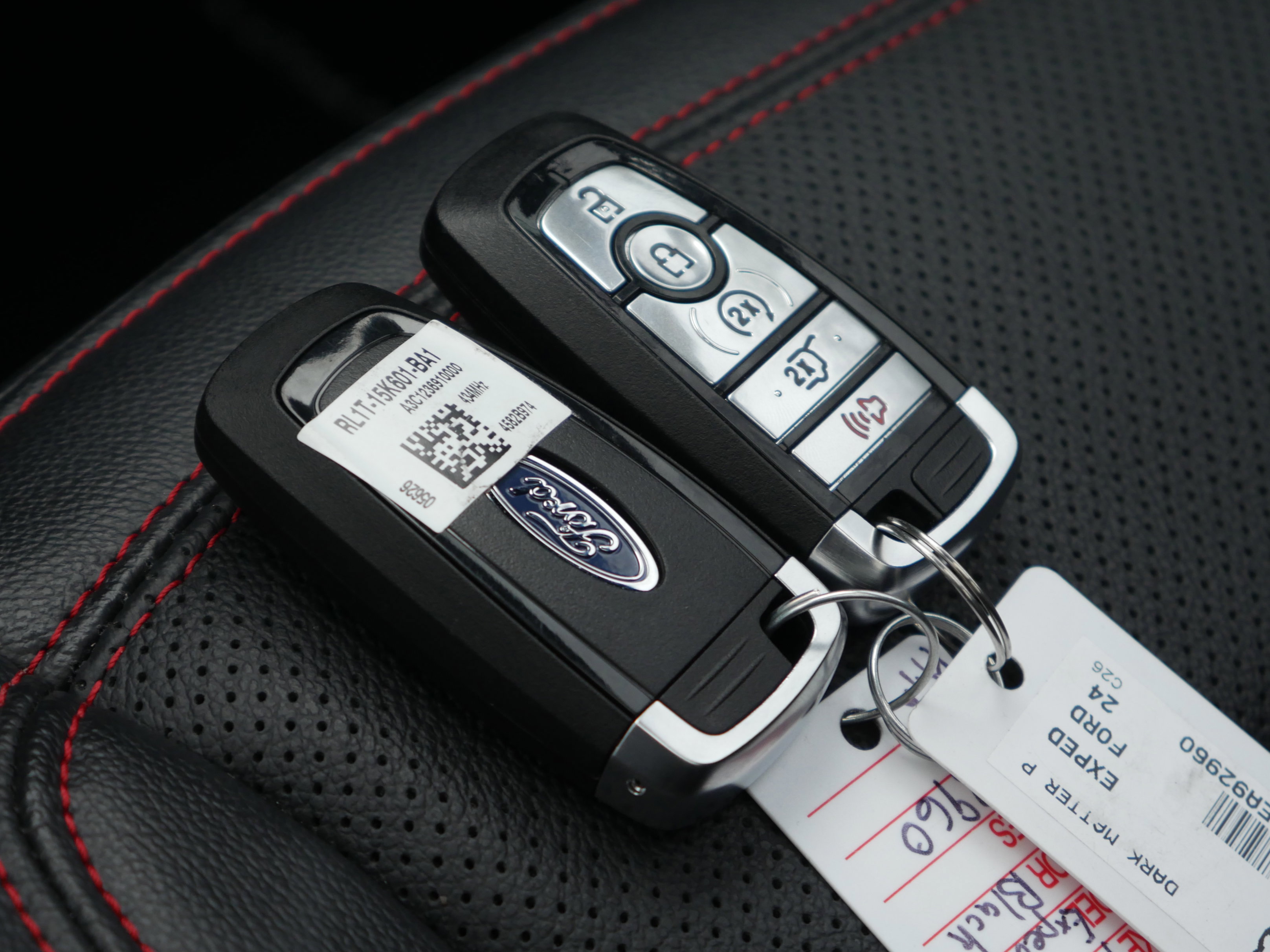 Certified 2024 Ford Expedition Limited image 27