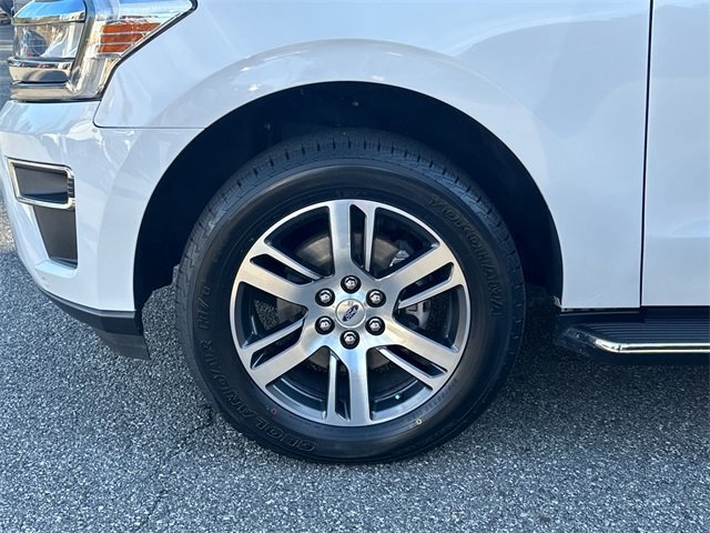 Certified 2023 Ford Expedition Limited image 11