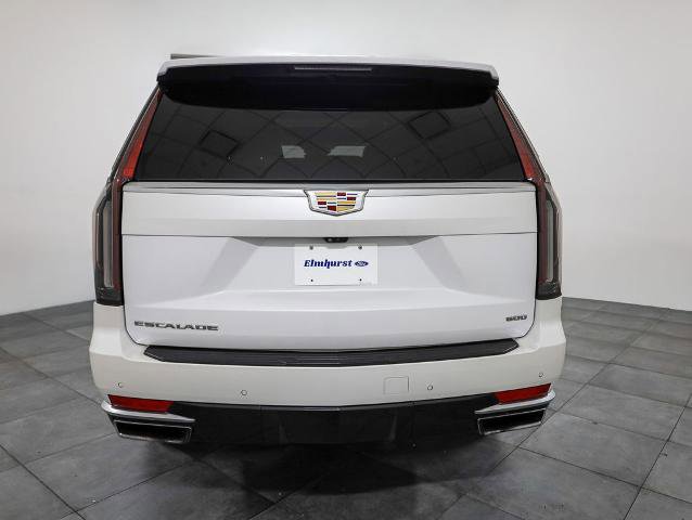 Used 2023 Cadillac Escalade Premium Luxury image 4