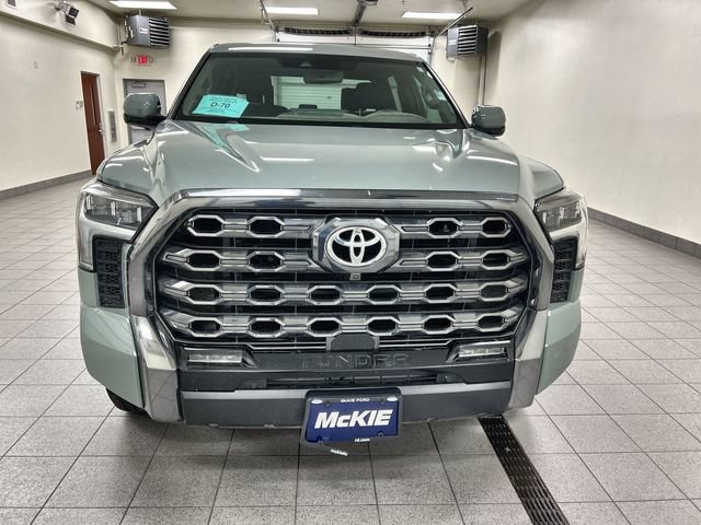 Used 2024 Toyota Tundra Platinum AWD/4WD image 2