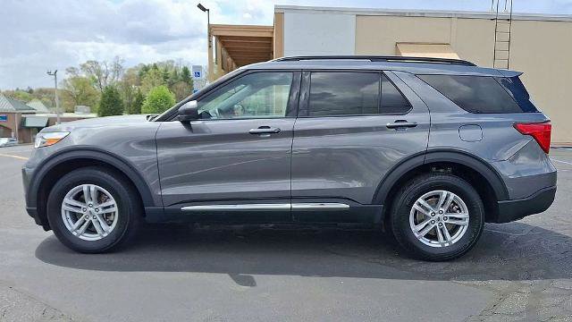 Certified 2023 Ford Explorer XLT w/ Class IV Trailer Tow Package AWD/4WD image 5