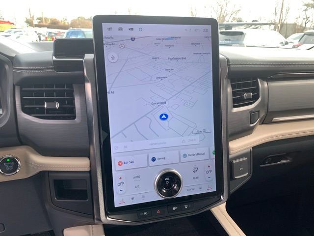 Certified 2024 Ford Expedition Max Platinum image 17