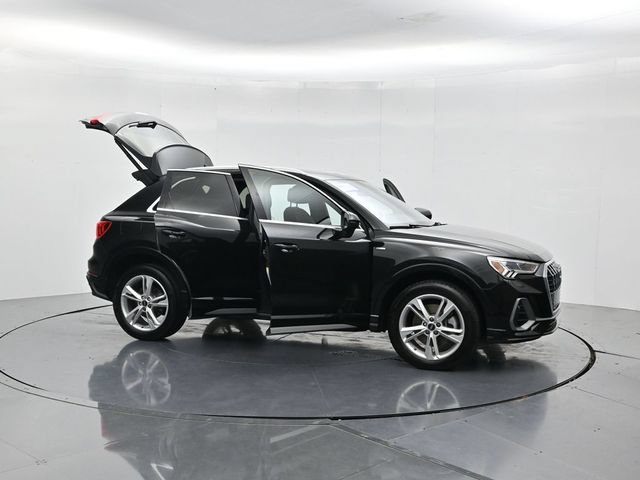 Used 2023 Audi Q3 2.0T Premium Plus AWD/4WD image 56