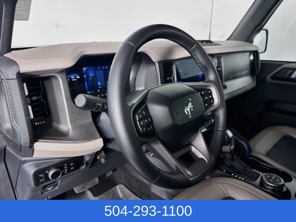 Certified 2024 Ford Bronco Wildtrak AWD/4WD image 11