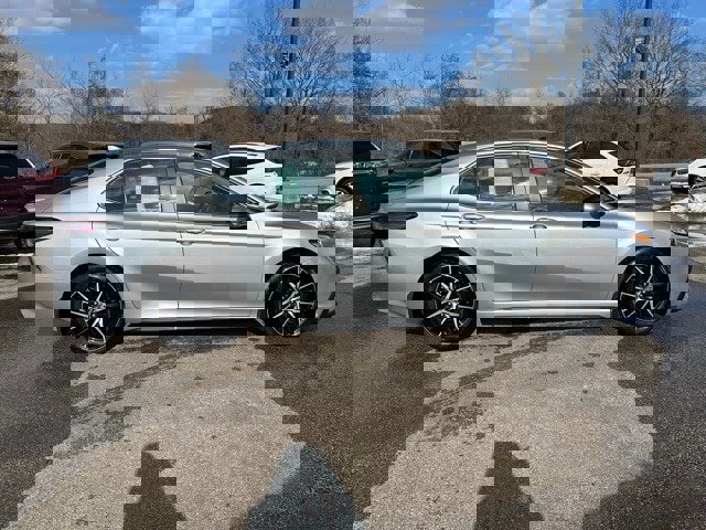 Used 2024 Toyota Camry SE w/ Blackout Package (TMS) image 2