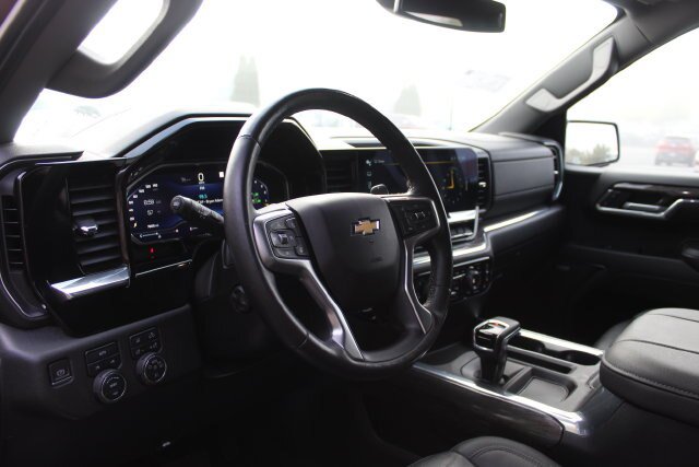 Used 2023 Chevrolet Silverado 1500 LTZ AWD/4WD image 11