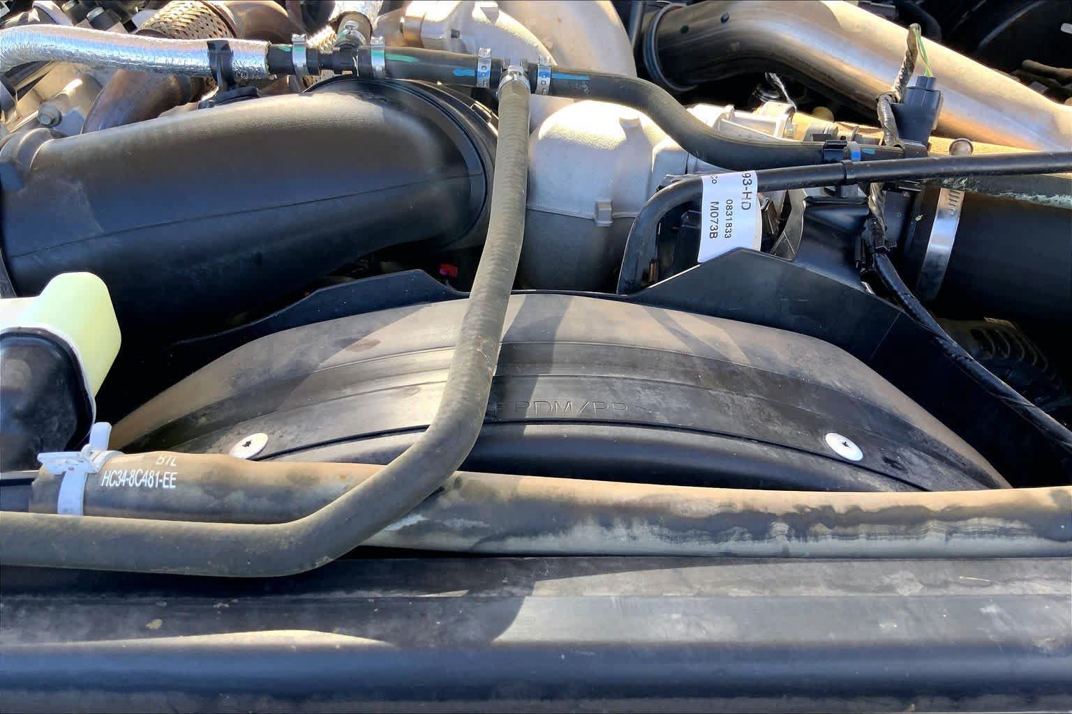 Certified 2022 Ford F250 Lariat w/ Tremor Off-Road Package AWD/4WD image 33