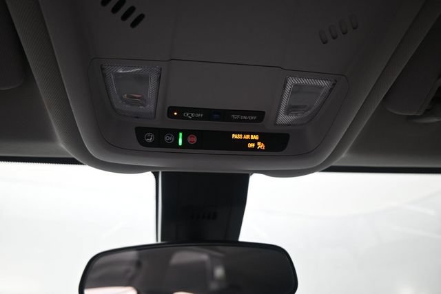 Used 2024 Chevrolet Equinox LT AWD/4WD image 14