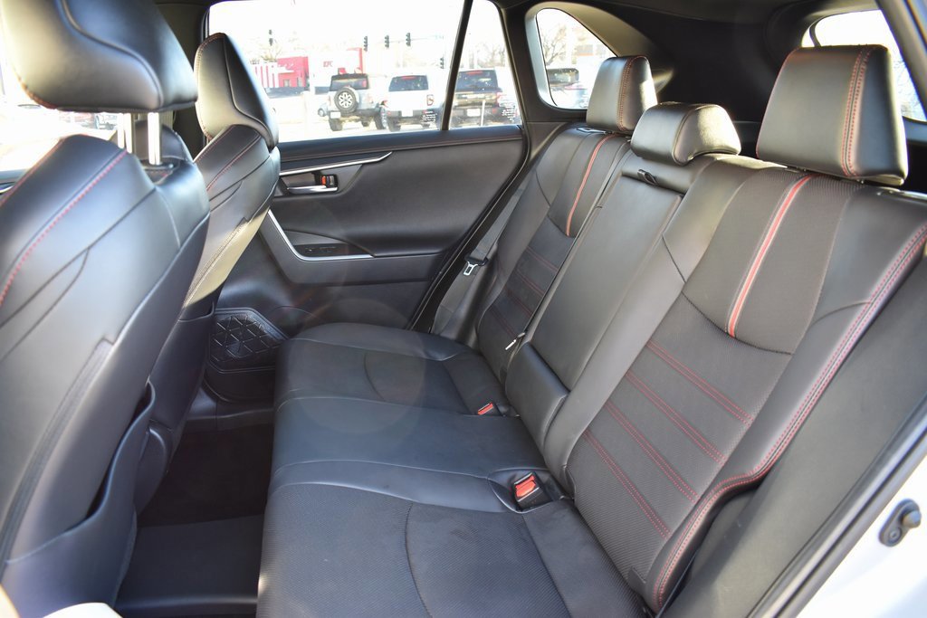 Used 2021 Toyota RAV4 XSE w/ Premium Package image 8