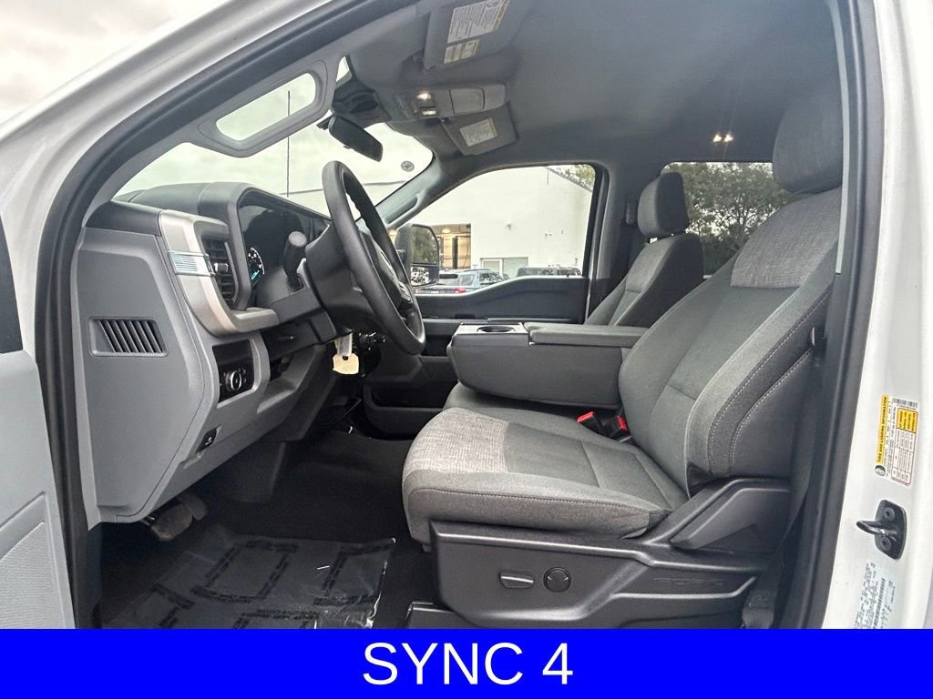 Certified 2025 Ford F250 XLT image 10