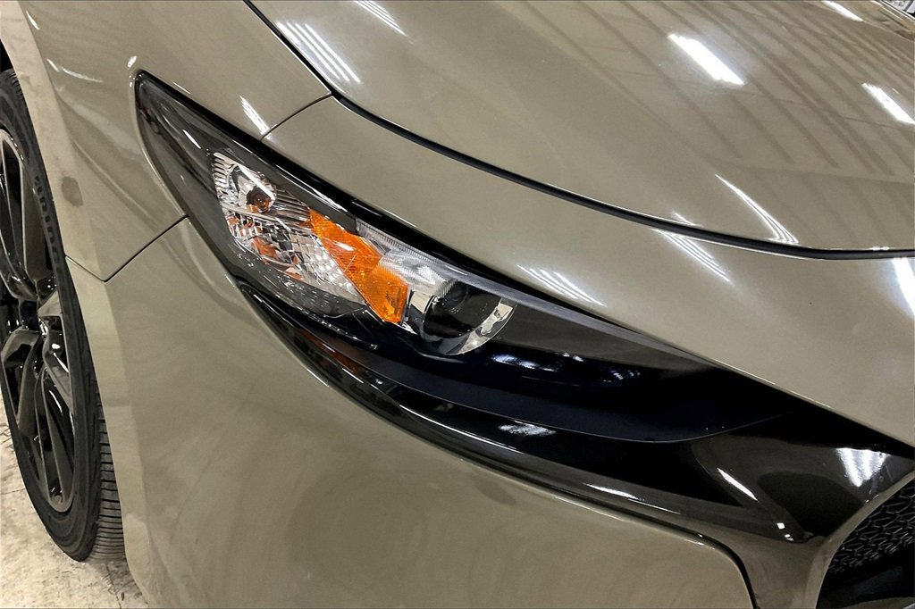 Used 2024 MAZDA MAZDA3 s image 27