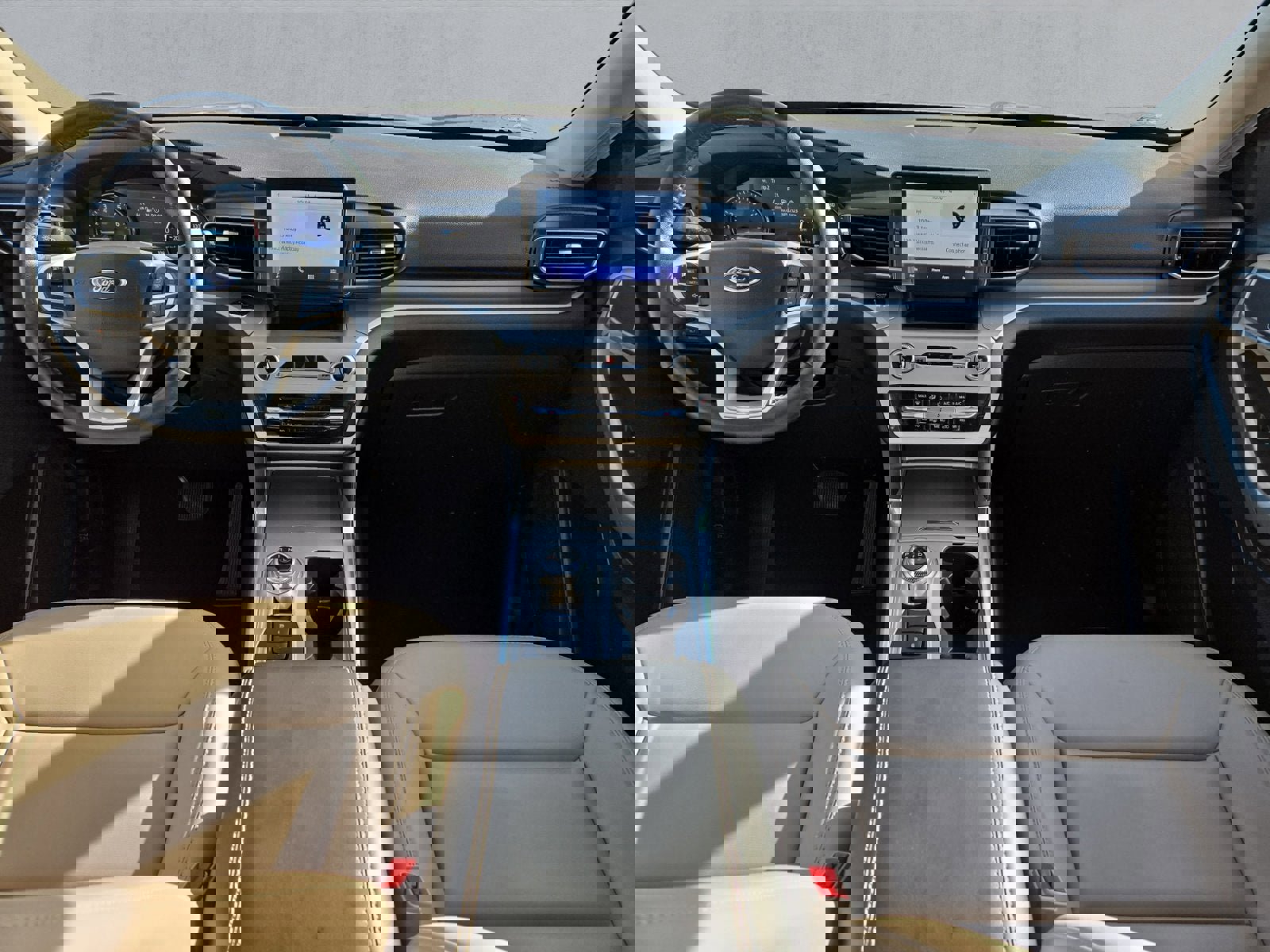 Certified 2023 Ford Explorer XLT w/ Equipment Group 202A image 9