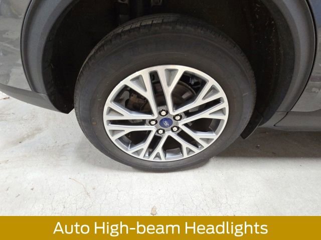 Certified 2022 Ford Escape SEL image 12