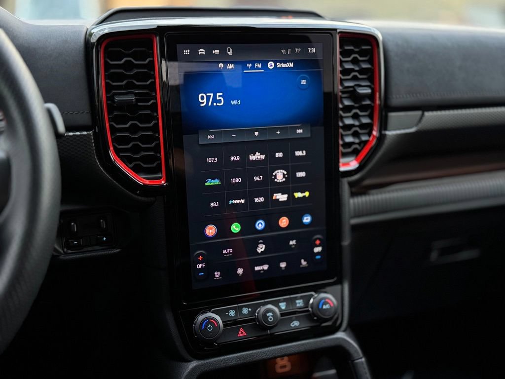 Certified 2025 Ford Ranger Raptor AWD/4WD image 3