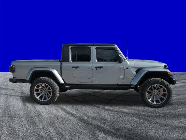 Used 2020 Jeep Gladiator Overland image 3