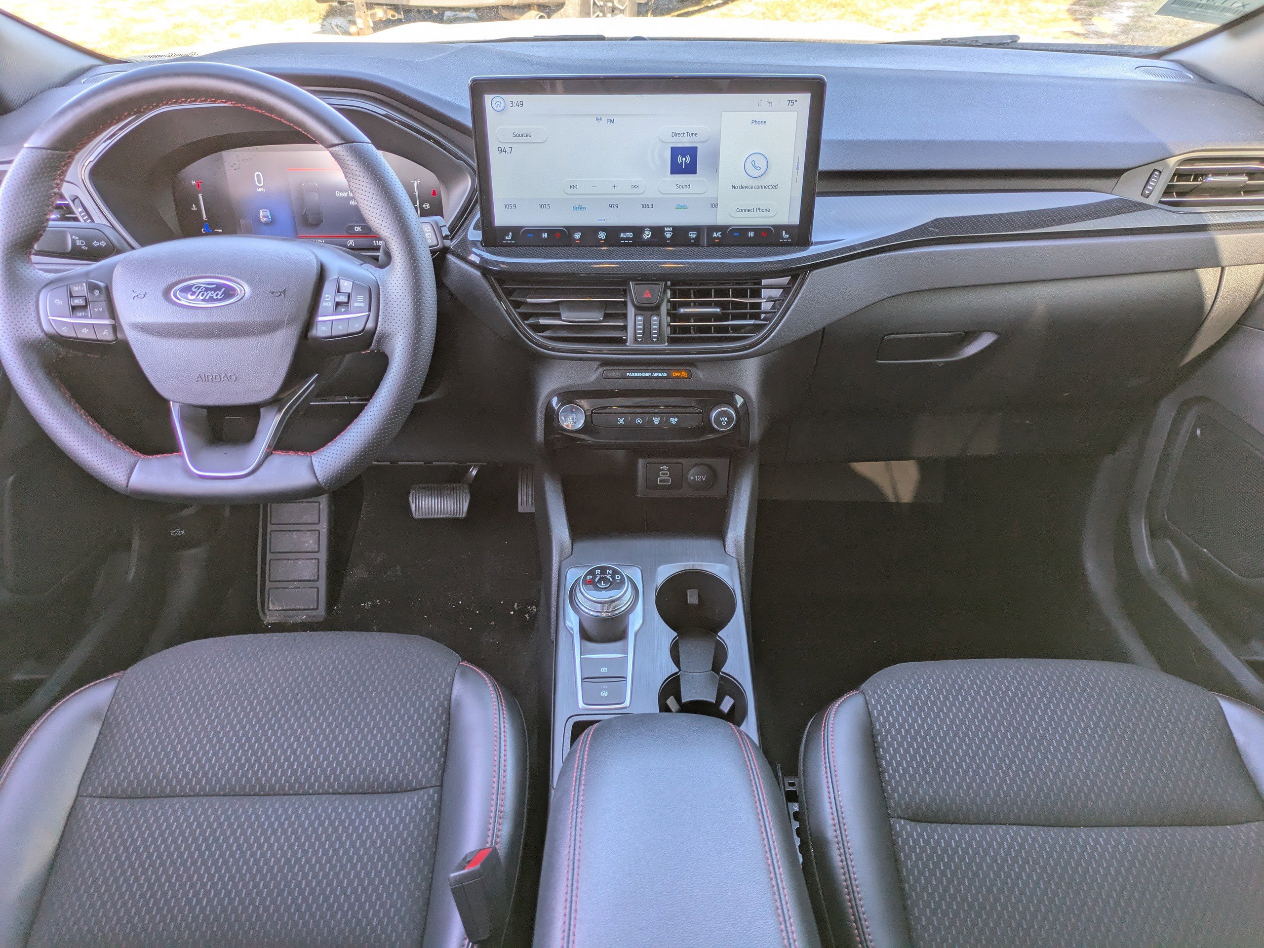 Certified 2025 Ford Escape ST-Line w/ Tech Pack #1 image 14