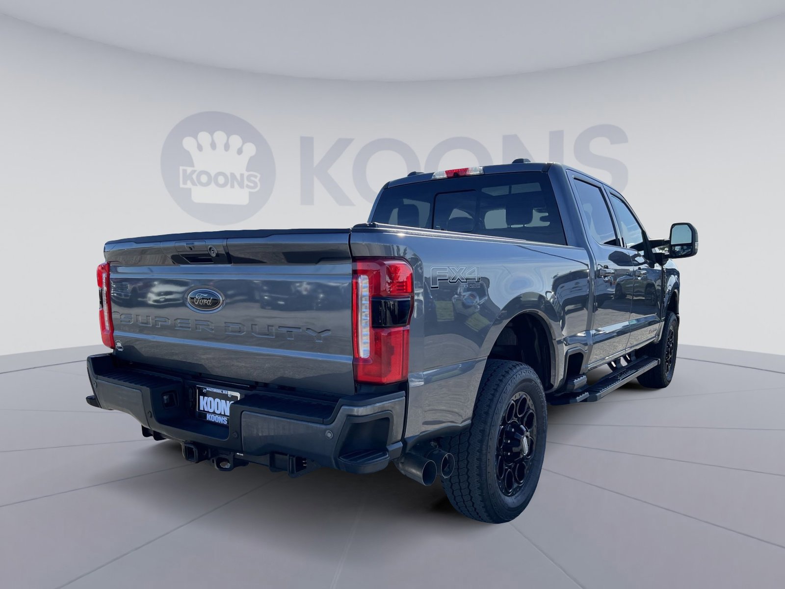 Certified 2024 Ford F350 Lariat w/ Lariat Ultimate Package image 4