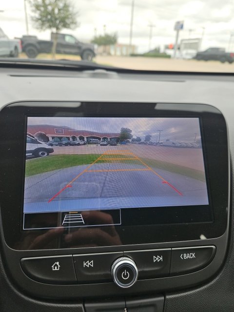 Used 2024 Chevrolet Malibu LT FWD image 11