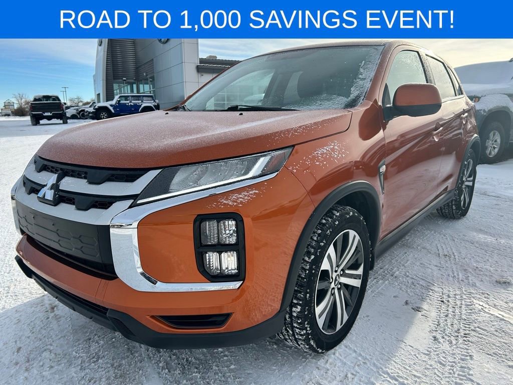 Used 2020 Mitsubishi Outlander Sport ES image 2