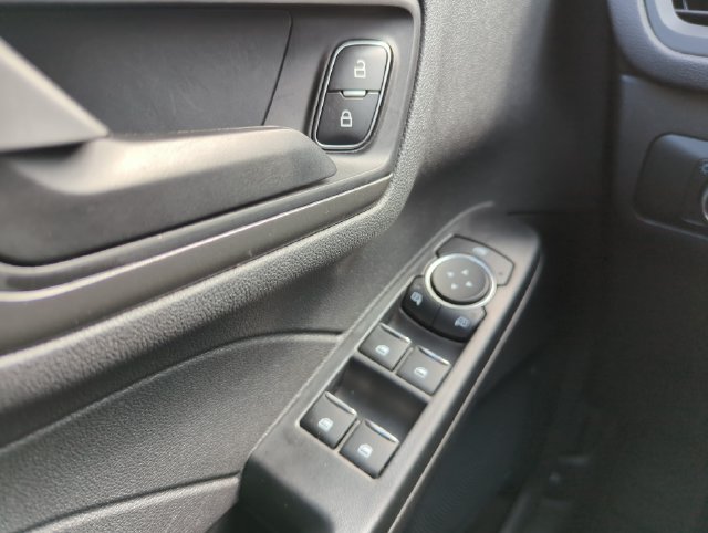 Certified 2025 Ford Escape Active AWD/4WD image 28