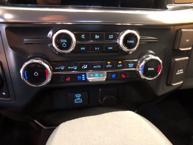 Certified 2022 Ford F150 Lariat AWD/4WD image 17