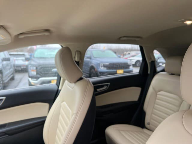 Certified 2023 Ford Edge SEL w/ Convenience Package AWD/4WD image 24